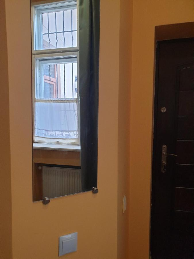Apartment On Lysenka 27 Lviv Eksteriør billede